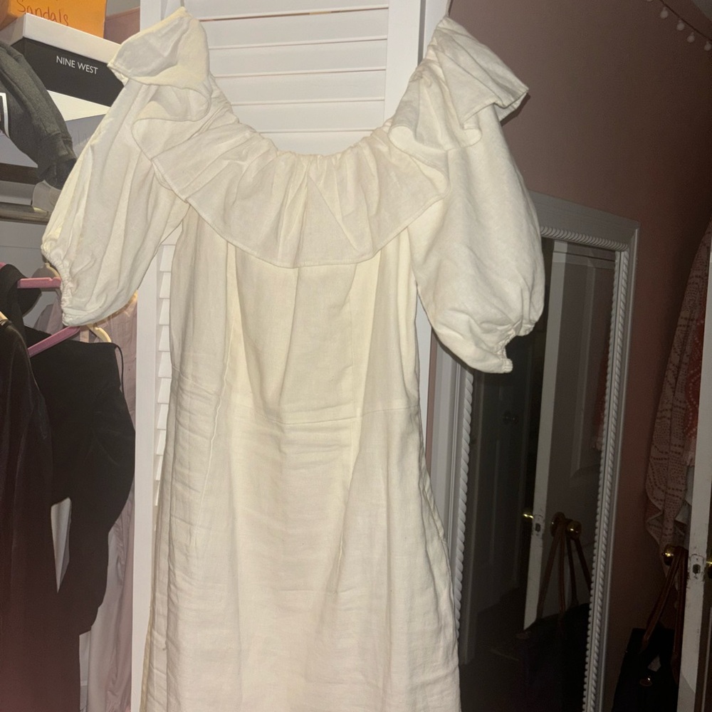 H&M Cream Off-Shoulder Puff Sleeve Sundress